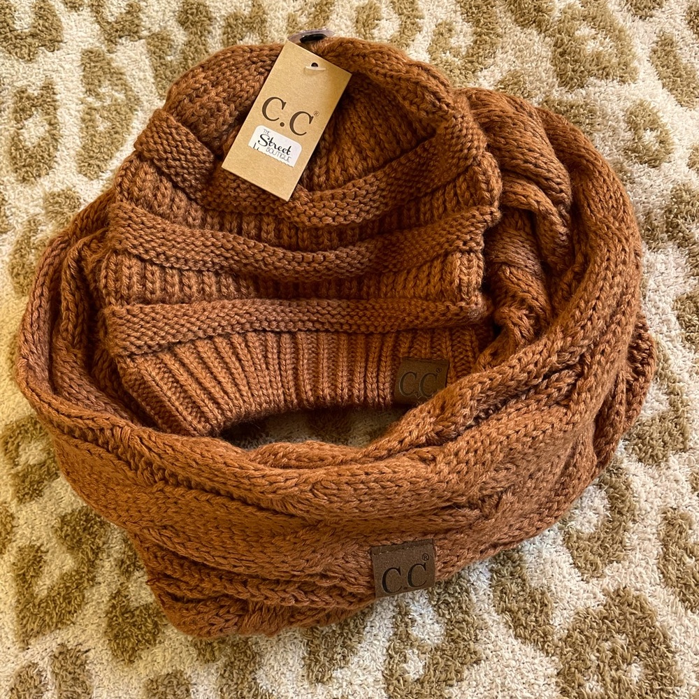 NWT- CC Beanie & Scarf Matching Set